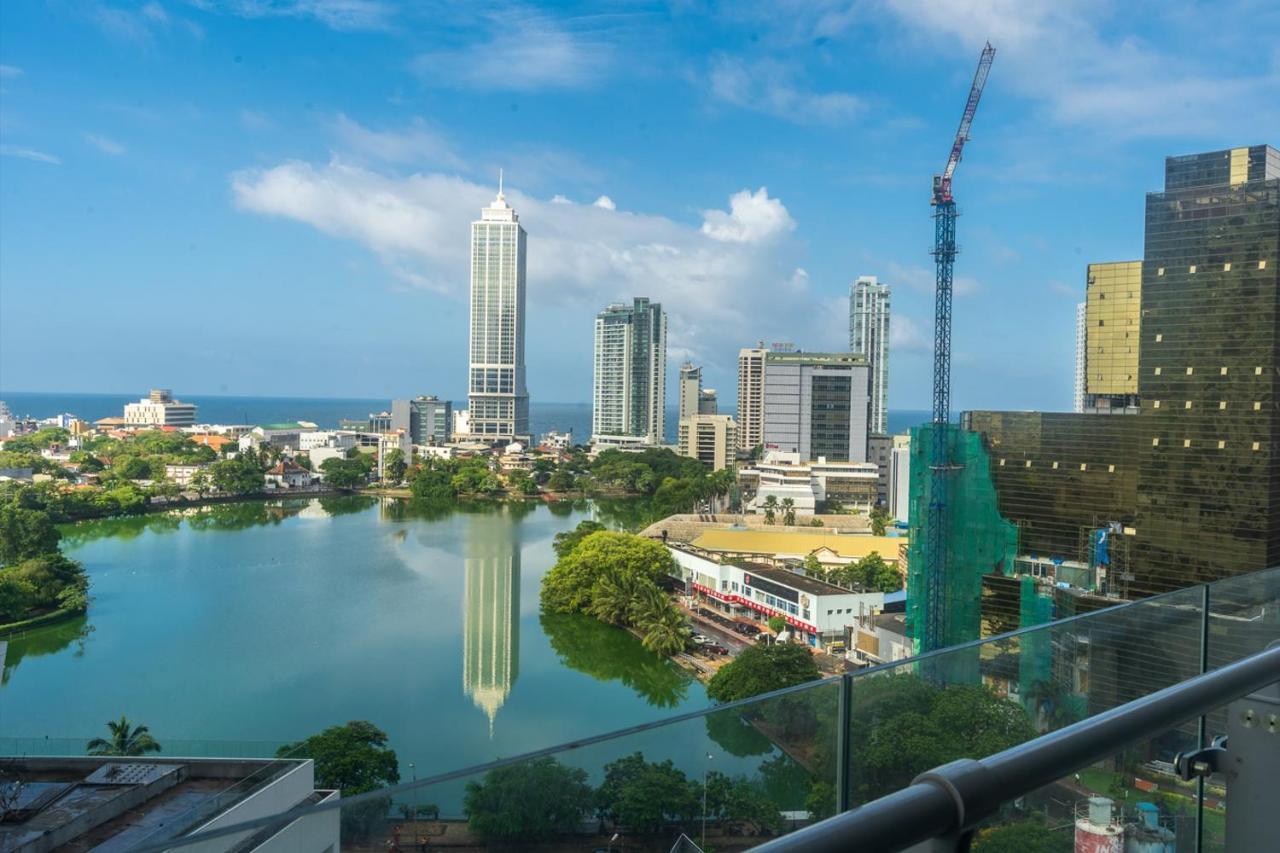 Luxury Sky Apartment Colombo Buitenkant foto